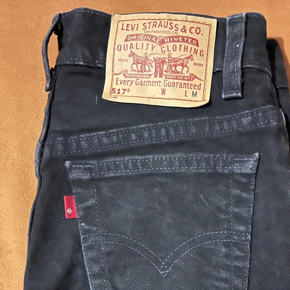 Denim - 💥4/$20 Levis womens or juniors size 3 M. Bootcut. Great condition